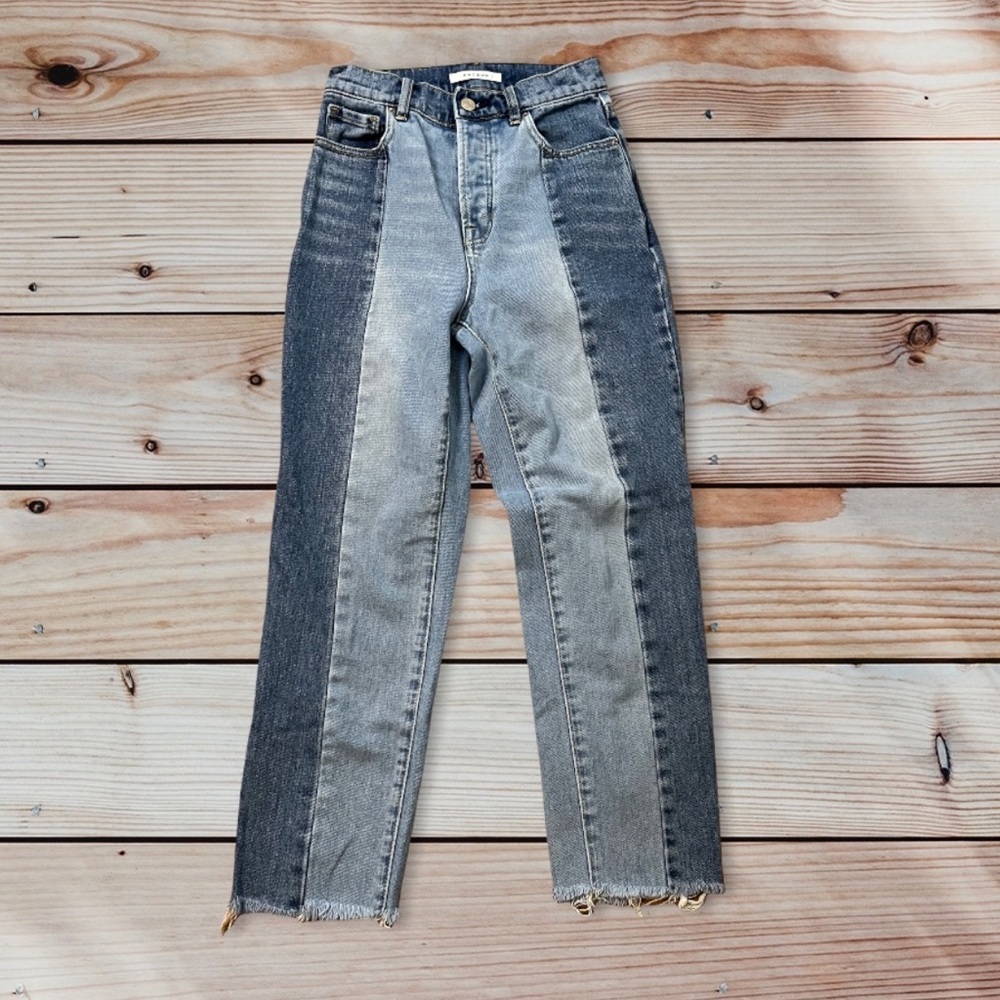 PacSun high rise two toned mom jeans